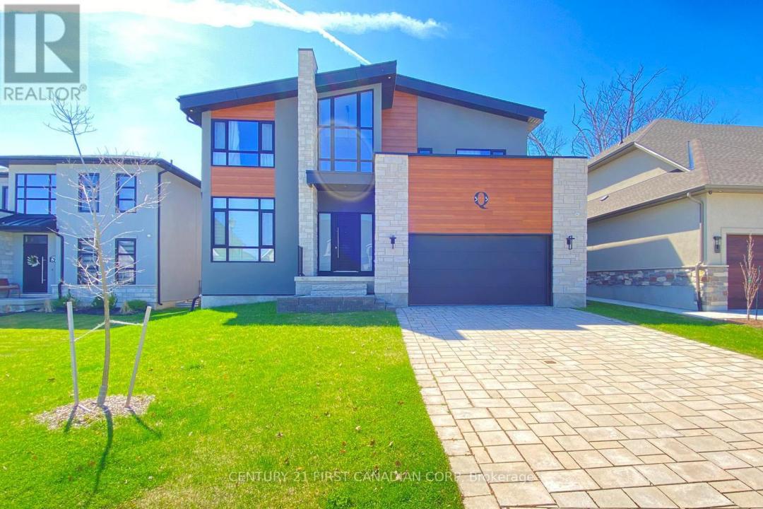 53 EDWIN DRIVE, London South (south P), Ontario N6C 2S9, Canada