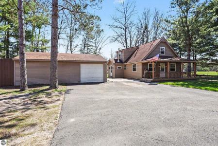 491 E Big Stone Lake, Lake, Michigan 48632, USA