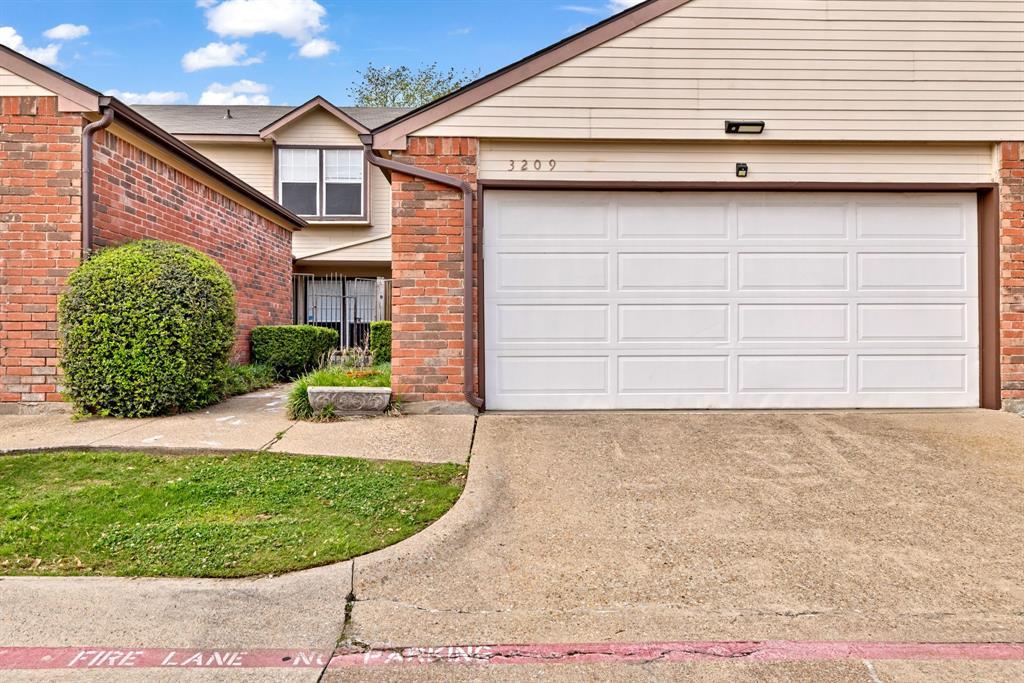 3209 Whatley Drive, Garland, Texas 75043, USA