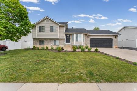 3 E ALFRED AVE, Kaysville, Utah 84037, HOA KỲ