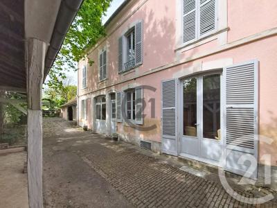 Auxerre, Bourgogne 89000, France