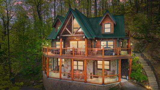 4211 Whetstone Rd, Sevierville, Tennessee 37862, USA