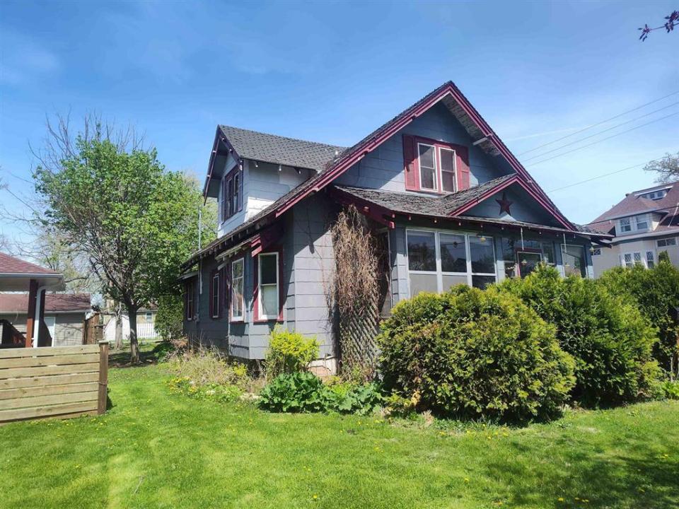 103 Mary Street, Boscobel, Wisconsin 53805, USA