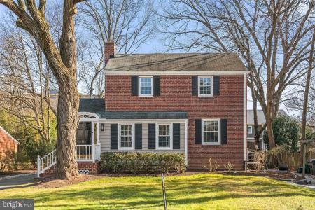 111 S Oak Street, Falls Church, Virginia 22046, USA