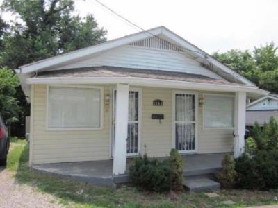 1346 Ohio Terrace, Lexington, Kentucky 40508, États-Unis