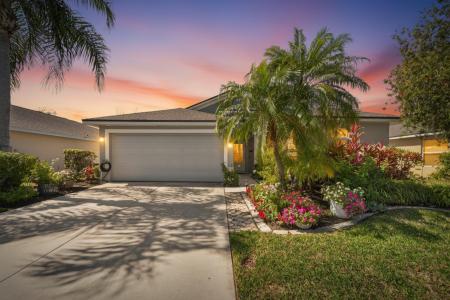 5209 Lansdowne Way., Palmetto, Florida 34221, USA