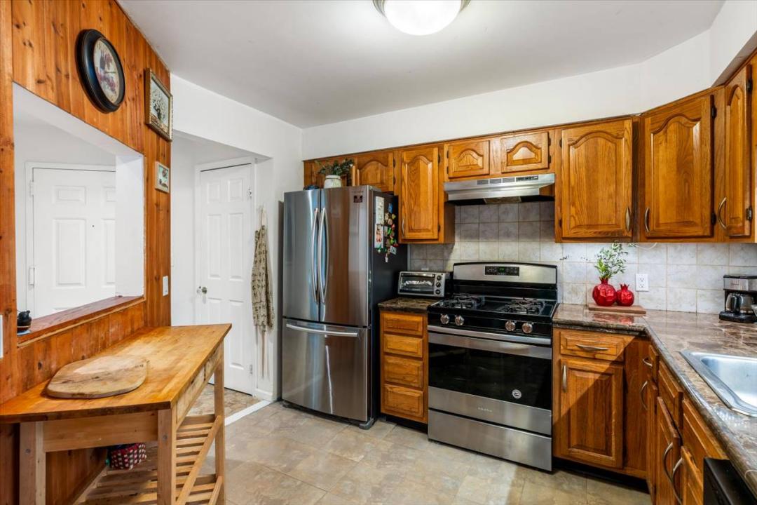 48 Quartz Ln , Paterson, New Jersey 07501, États-Unis