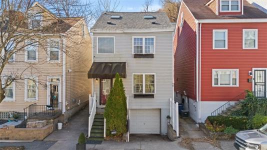 3220 Mary Street, Pittsburgh, Pennsylvania 15203, USA