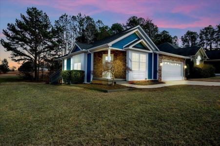 505 Treasure  Cove, Inman, SC 29349, USA