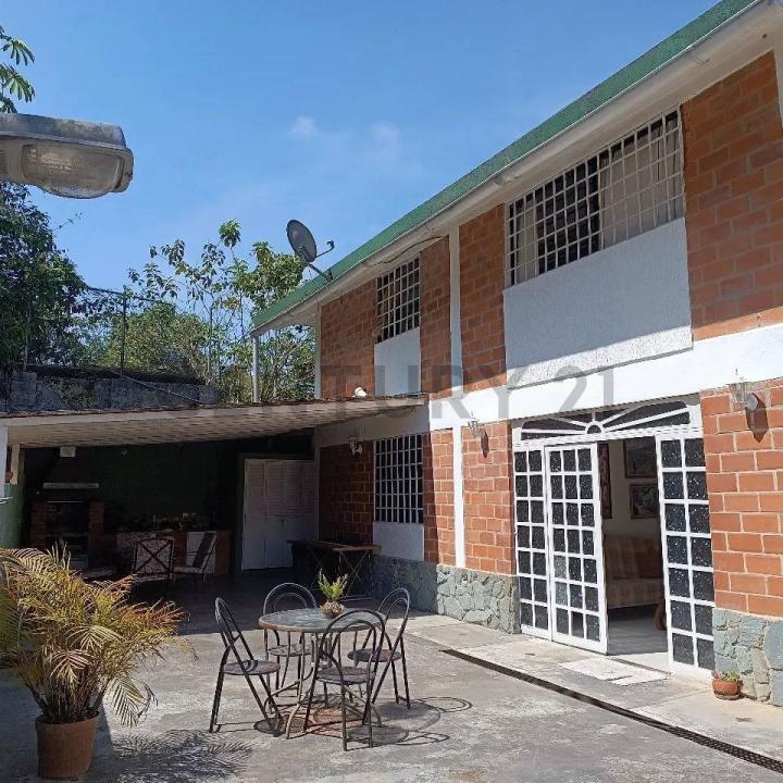 principal 4, Caracas, Miranda 1204, Venezuela