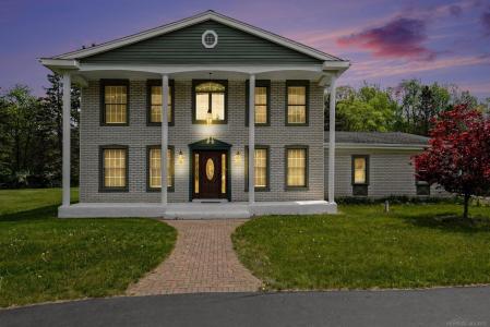 3285 Hosner, Dryden, Michigan 48428, USA