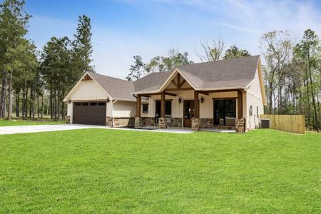 139 Bonfire Bend, Livingston, Texas 77351, USA