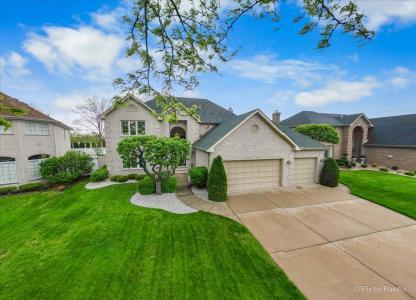 958 W Stonehedge Drive, Addison, Illinois 60101, USA