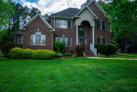 435 Crowders Bluff Court, Clover, SC 29710, USA