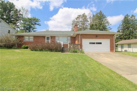 66 S Beverly Avenue, Austintown, Ohio 44515, USA