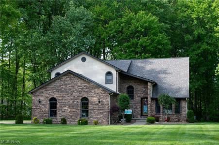 4505 Quaker Court, Canfield, Ohio 44406, USA
