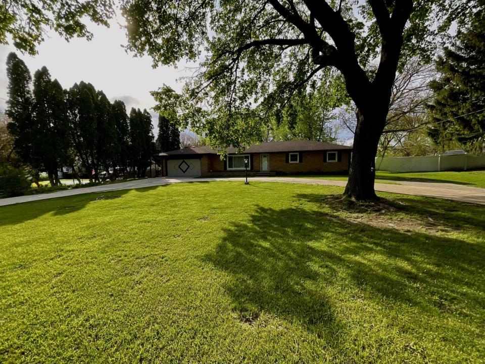 2443 Shopiere Road, Beloit, Wisconsin 53511