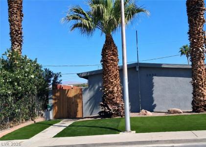 2532 Flower Avenue, North Las Vegas, Nevada 89030, USA