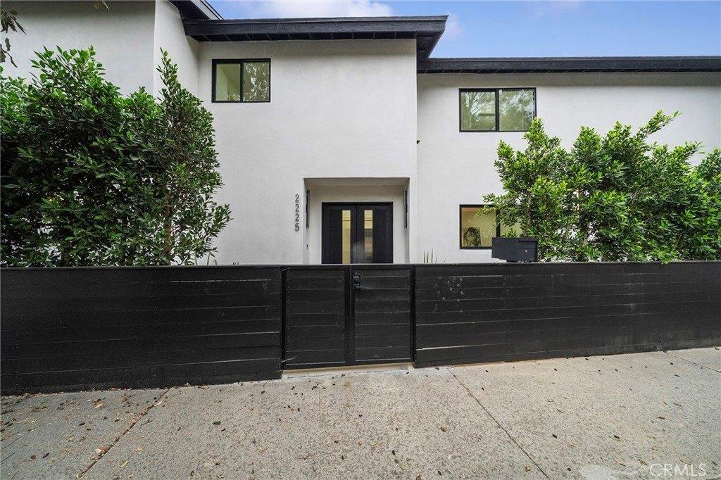 2225 Shoredale, Los Angeles, California 90031