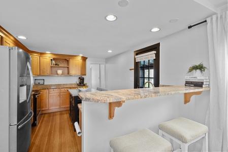 33 Pleasant St, Hopkinton, Massachusetts 01748, Estados Unidos