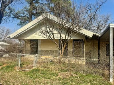 316 Alley Street, Perrin, Texas 76486, USA