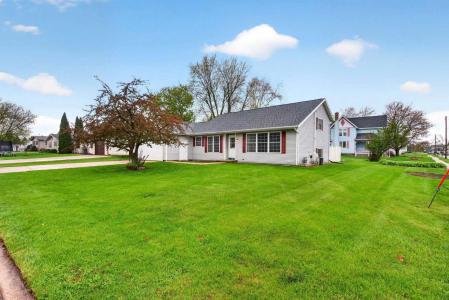 604 Sunrise Drive, Ripon, Wisconsin 54971, Amerika Birleşik Devletleri