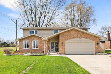 12251 Partridge Lane, Orland Park, Illinois 60467, USA