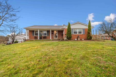 456 Blackfoot Trail, Frankfort, Kentucky 40601, USA