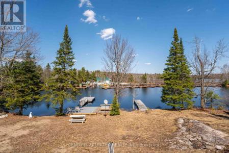 1047 REDWOOD LANE, Highlands East (cardiff Ward), Ontario K0L 1C0, Canadá