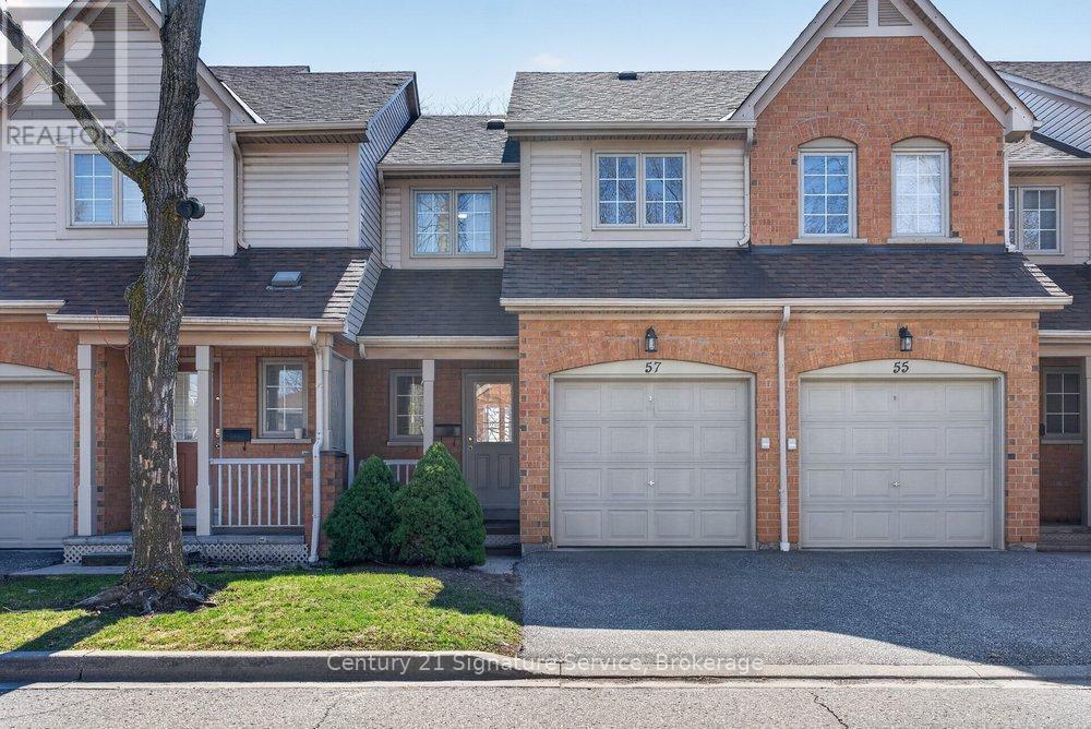 5950 GLEN ERIN DRIVE, Mississauga (central Erin Mills), Ontario L5M 6J1, Canadá