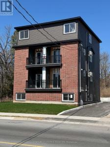 131 GORE STREET EAST, Perth, Ontario K7H 1J6, Canada