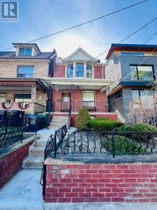 382 ROXTON ROAD, Toronto (palmerston-little Italy), Ontario M6G 3R2, Canada