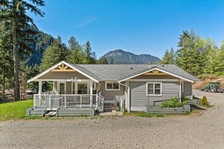 63666 OLD YALE ROAD, Hope, British Columbia V0X 1L2, Canada