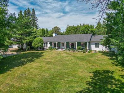 112153 GRAND VALLEY ROAD, Brandon, Manitoba R7A 5Y5, Kanada