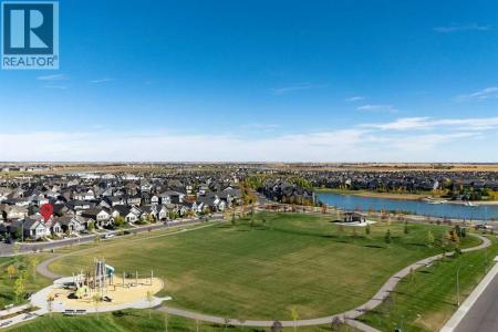80 MAHOGANY GARDENS SOUTHEAST, Calgary, Alberta T3M 2S5, Canada