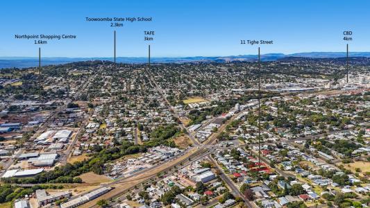 11 Tighe Street, Newtown, QLD 4350, Australia