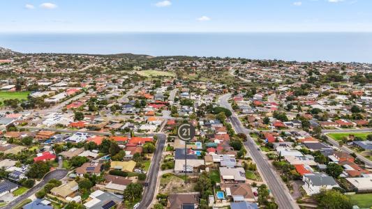 7 Jupiter Street, Hallett Cove, SA 5158, Australia