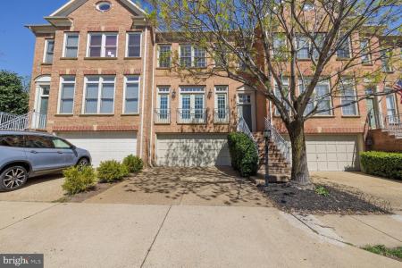 1813 Dawson Street, Vienna, Virginia 22182, USA