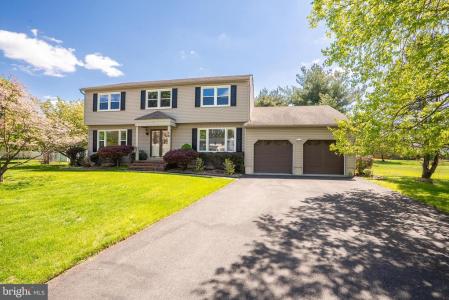 14 Dov Place, Kendall Park, New Jersey 08824, Stati Uniti