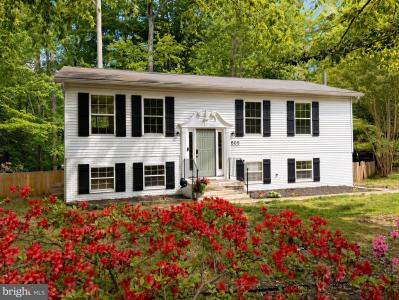 605 Mermaid Court, Lusby, מרילנד 20657, ארצות הברית של אמריקה 