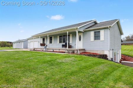 3861 Five Lakes Road, North Branch, Michigan 48461, USA