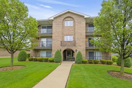 15255 West Avenue , 3S, Orland Park, Illinois 60462, Estados Unidos