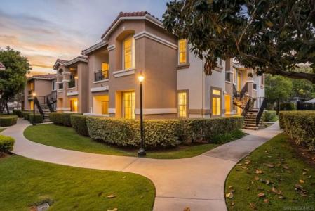 10766 Sabre Hill Dr , 258, San Diego, California 92128, USA