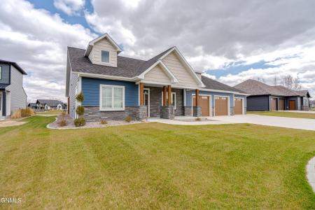 6209 Misty Waters Drive, Bismarck, Dakota Du Nord 58503, États-Unis