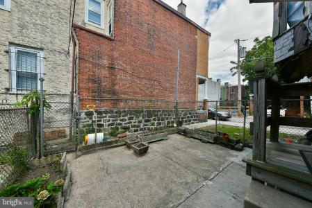 5331 Race Street, Philadelphia, Pennsylvania 19139, USA