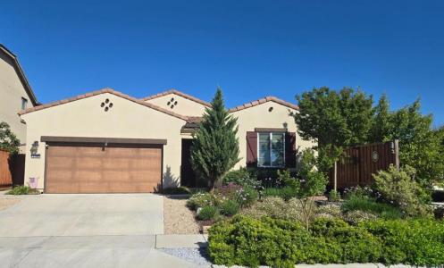 2140 Garnet Way, Hollister, California 95023, USA