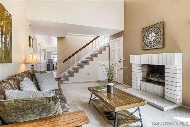 10706 Esmeraldas Dr., San Diego, Kalifornien 92124, USA
