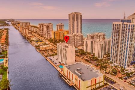 3000 S Ocean Drive , 714, Hollywood, Florida 33019, USA