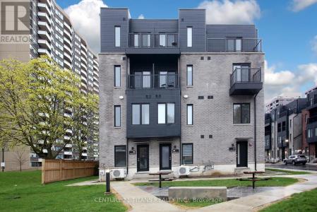 35 CALAMINT LANE, Toronto (l'amoreaux), Ontario M1W 2H1, Canadá