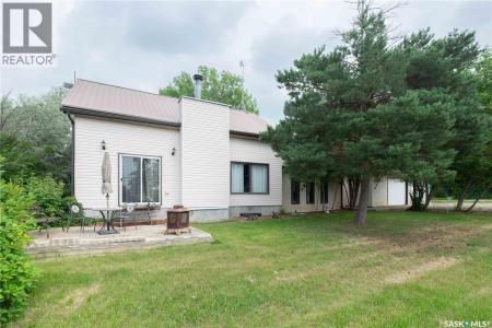 501 BANK STREET, Saskatchewan Beach, Saskatchewan S0G 4L0, Canada